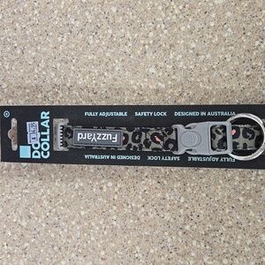 New Dog Collar grey leopard size Medium